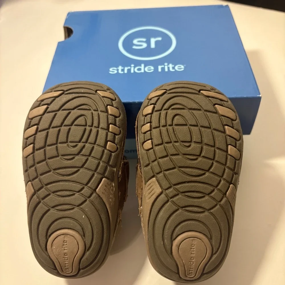 Stride Rite NEW w Box 3.5W Brown Sm Wally Loafer‎ Boat Shoes Hook & Loop